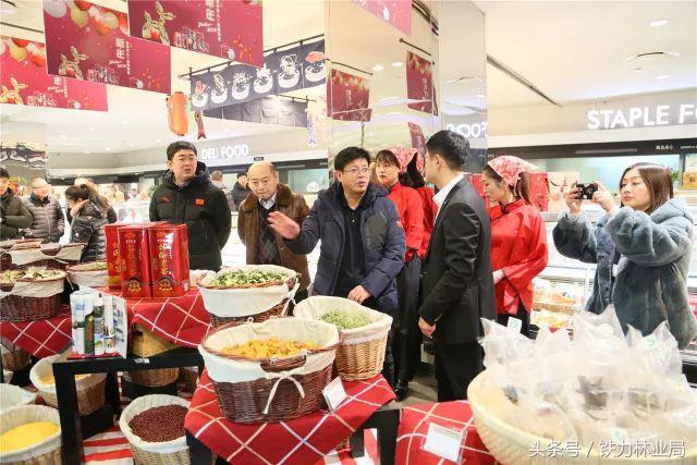 铁力农场领导团队引领农场新发展之路